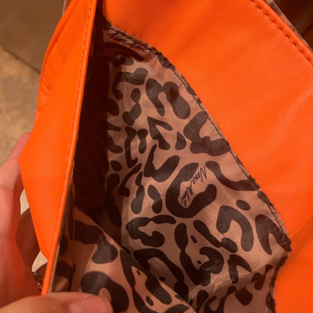 Nine West Crossbody Purse Leopard Print Lining Bright Orange Coral - Picture 12 of 15